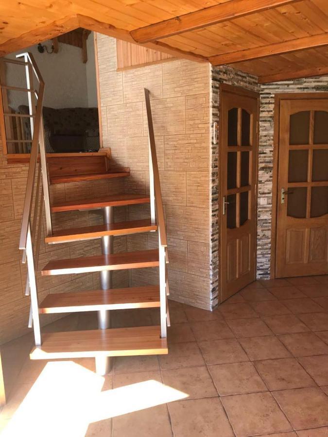 Vacation Home Jablunyiv Kültér fotó