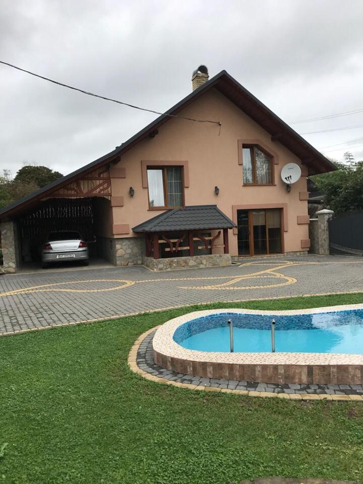 Vacation Home Jablunyiv Kültér fotó
